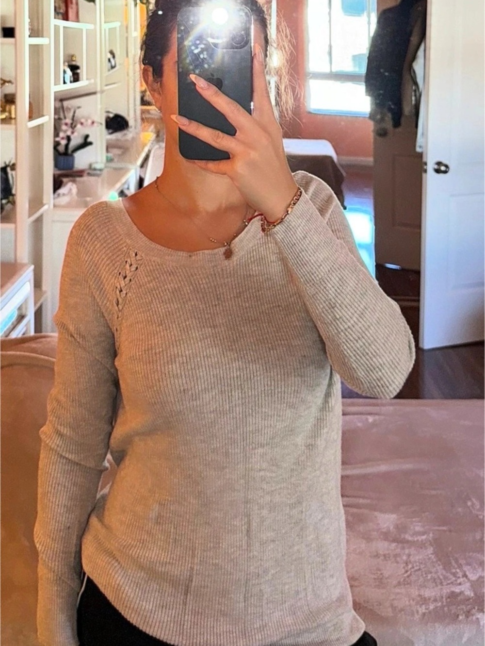 American eagle Women's Gray Knit Long Sleeve Top